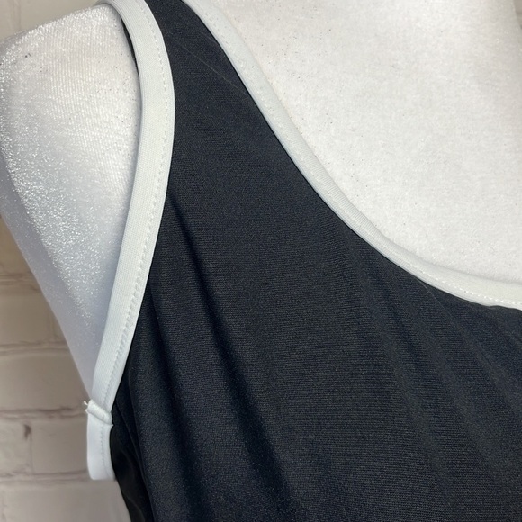 Miraclesuit One Piece Swimsuit in Black and White Racerback - Picture 4 of 14